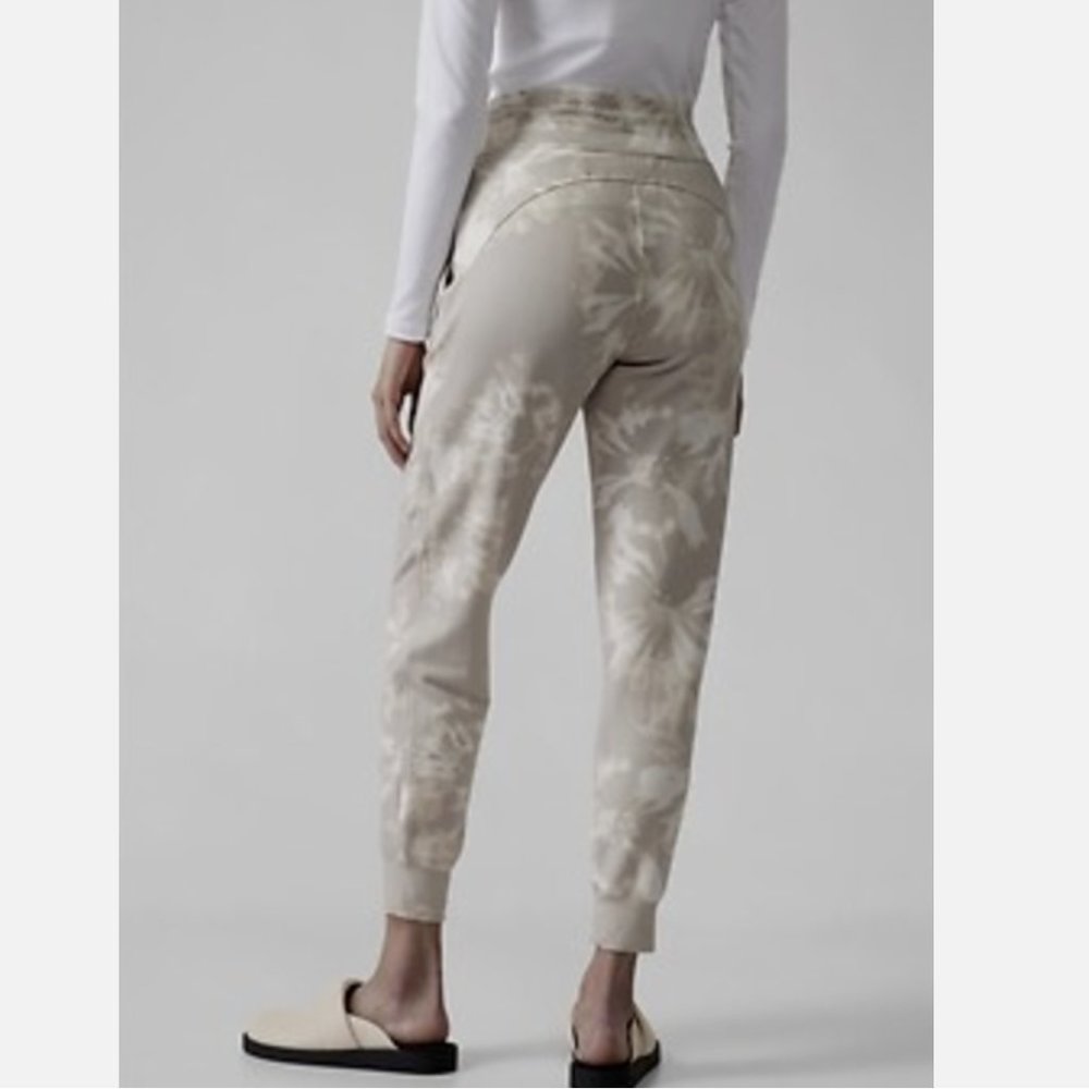 Athleta Willow Abalone Grey Drawstring Waistband … - image 4